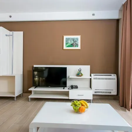 Olea With Free Garage